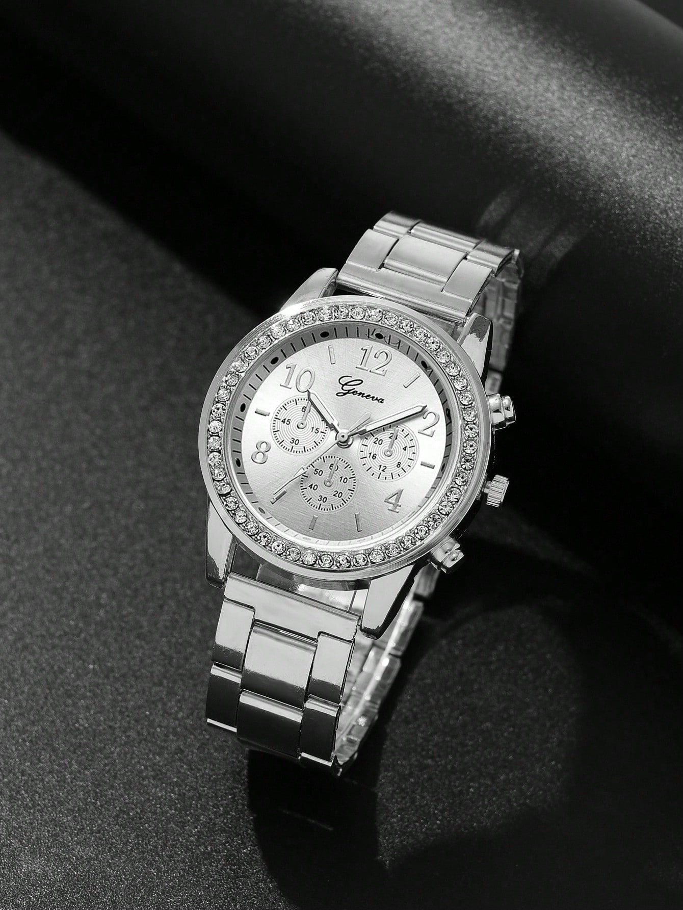 1Pc Ladies Watch Rhinestone Decor Quartz Watch & 4Pcs Bracelet Holiday